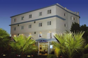  Hotel Residencial Colibri  Капарика